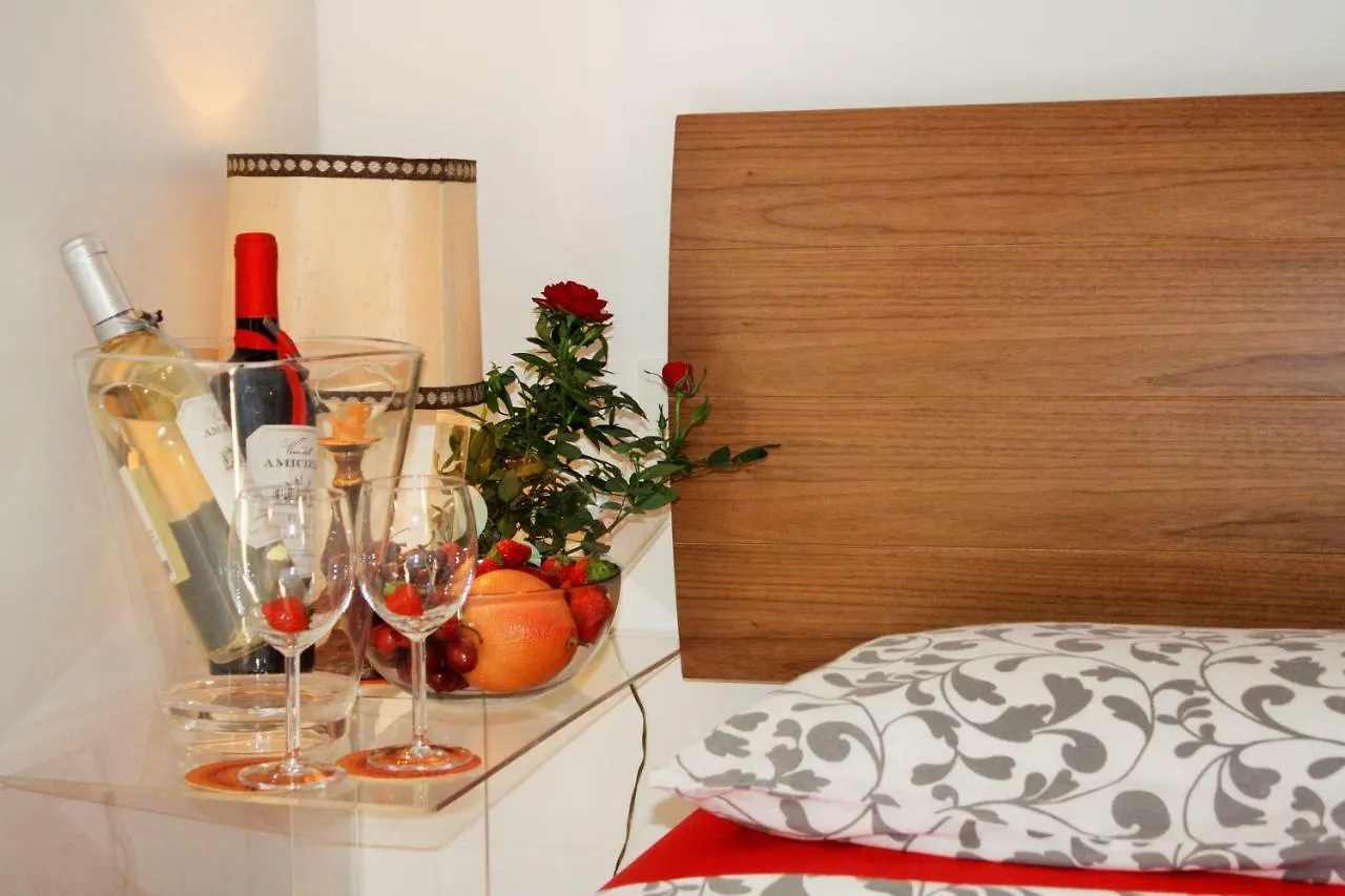 Santacroce Apartment Venice 0*,
