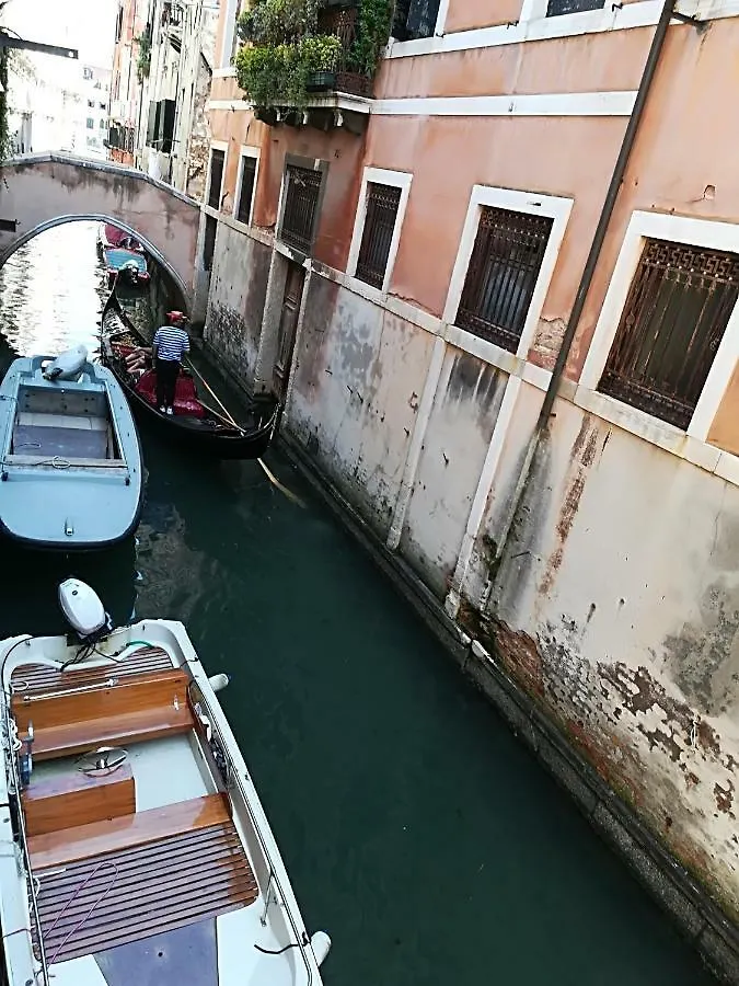 Santacroce Apartment Venice Italy